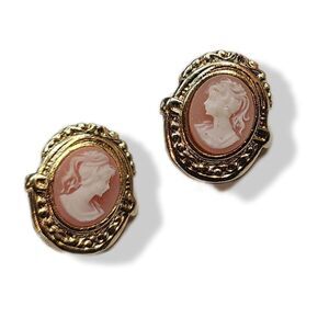 1/2 in vintage gold tone pink cameo earrings Victorian Iconic